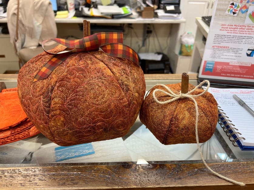 cloth pumpkins for Solaris Club